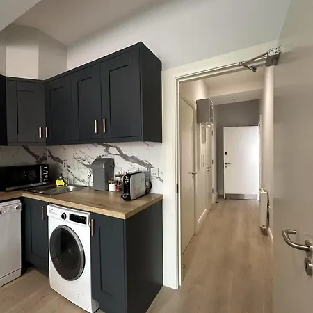 Abbey Apartment