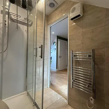Abbey Apartment