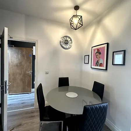 Abbey Apartment